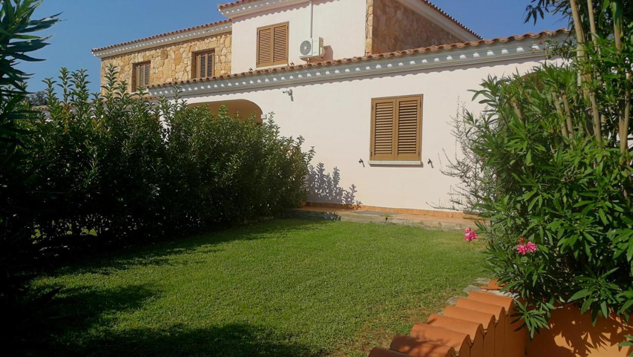 Appartamento Residenziale Trilocale 6 Posti Letto Via Sardegna San Teodoro San Teodoro (Sardinia) Exterior foto