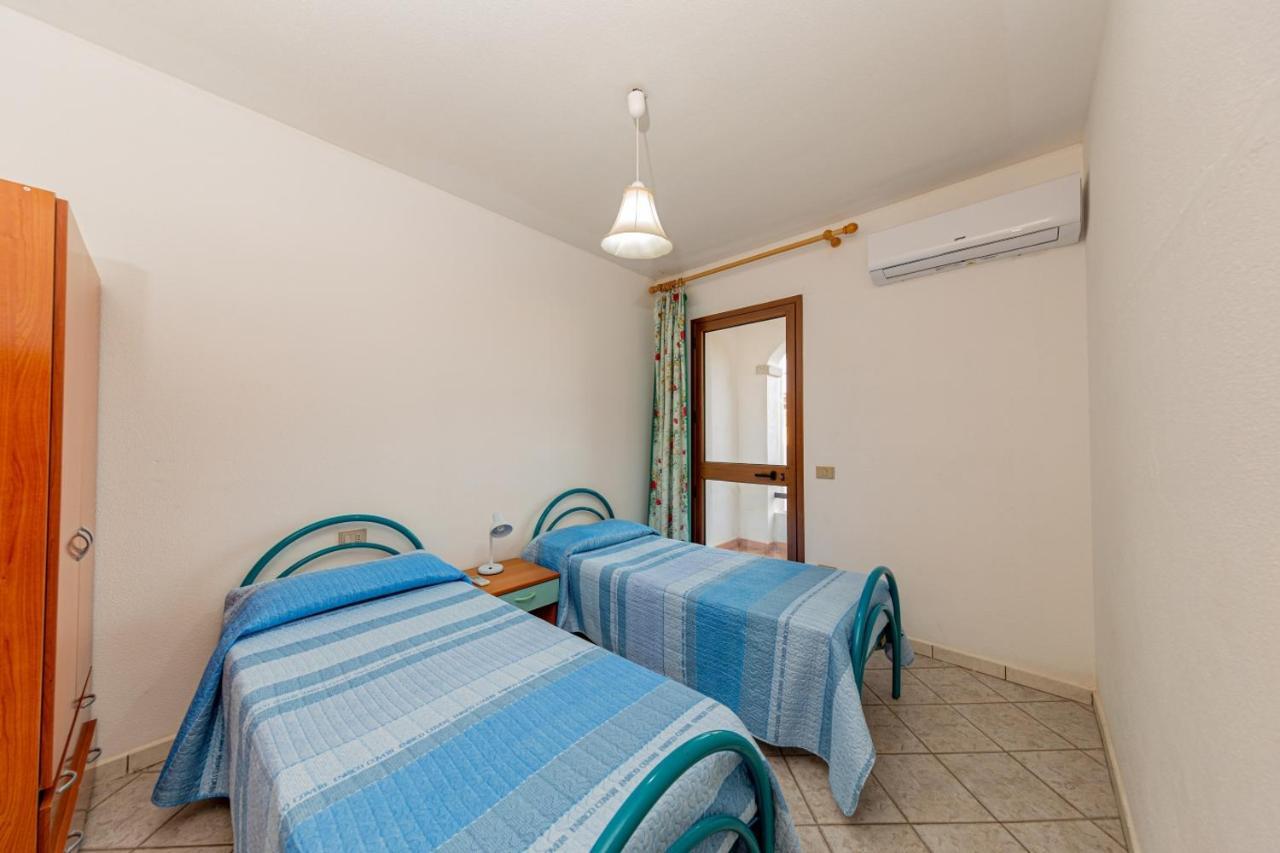 Appartamento Residenziale Trilocale 6 Posti Letto Via Sardegna San Teodoro San Teodoro (Sardinia) Exterior foto
