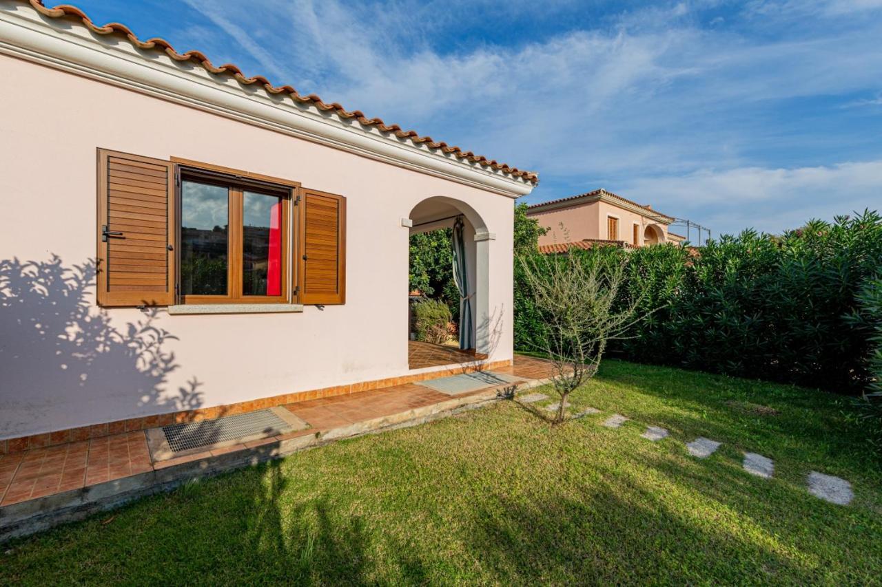 Appartamento Residenziale Trilocale 6 Posti Letto Via Sardegna San Teodoro San Teodoro (Sardinia) Exterior foto