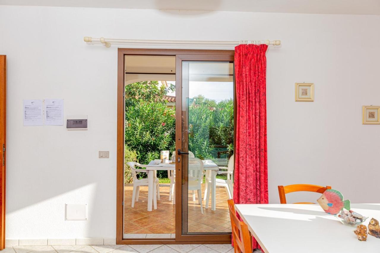 Appartamento Residenziale Trilocale 6 Posti Letto Via Sardegna San Teodoro San Teodoro (Sardinia) Exterior foto